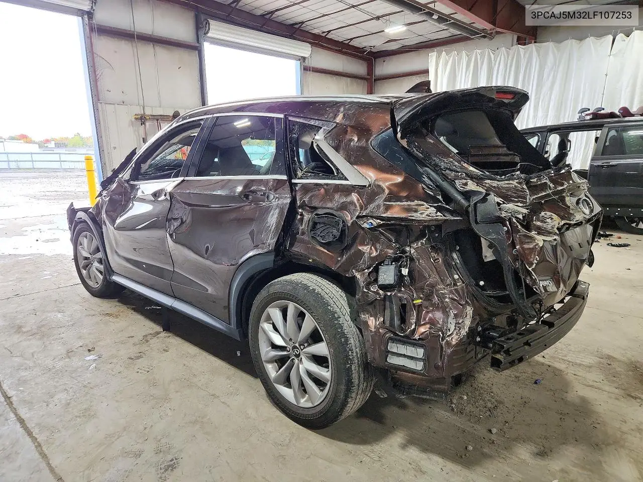 2020 INFINITI QX50 VIN 3PCAJ5M32LF107253 — фото 2