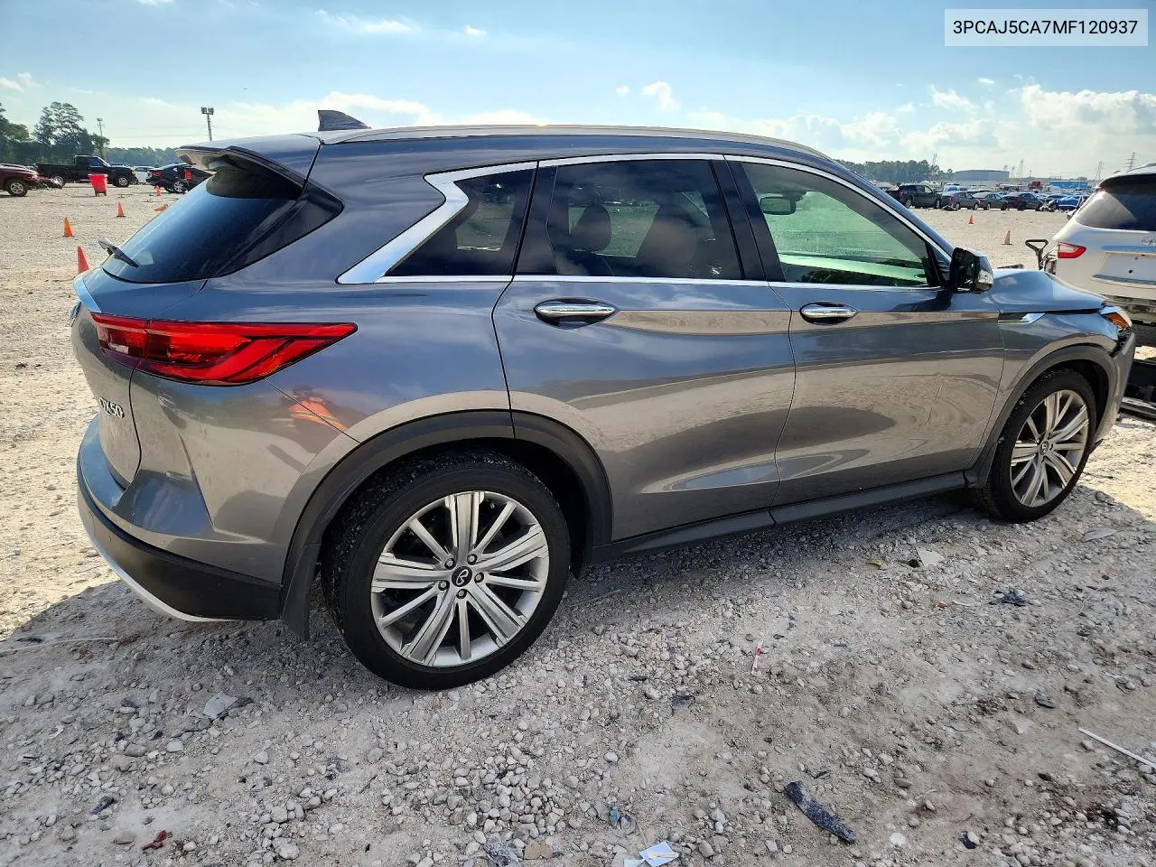 2021 INFINITI QX50 VIN 3PCAJ5CA7MF120937 — фото 3