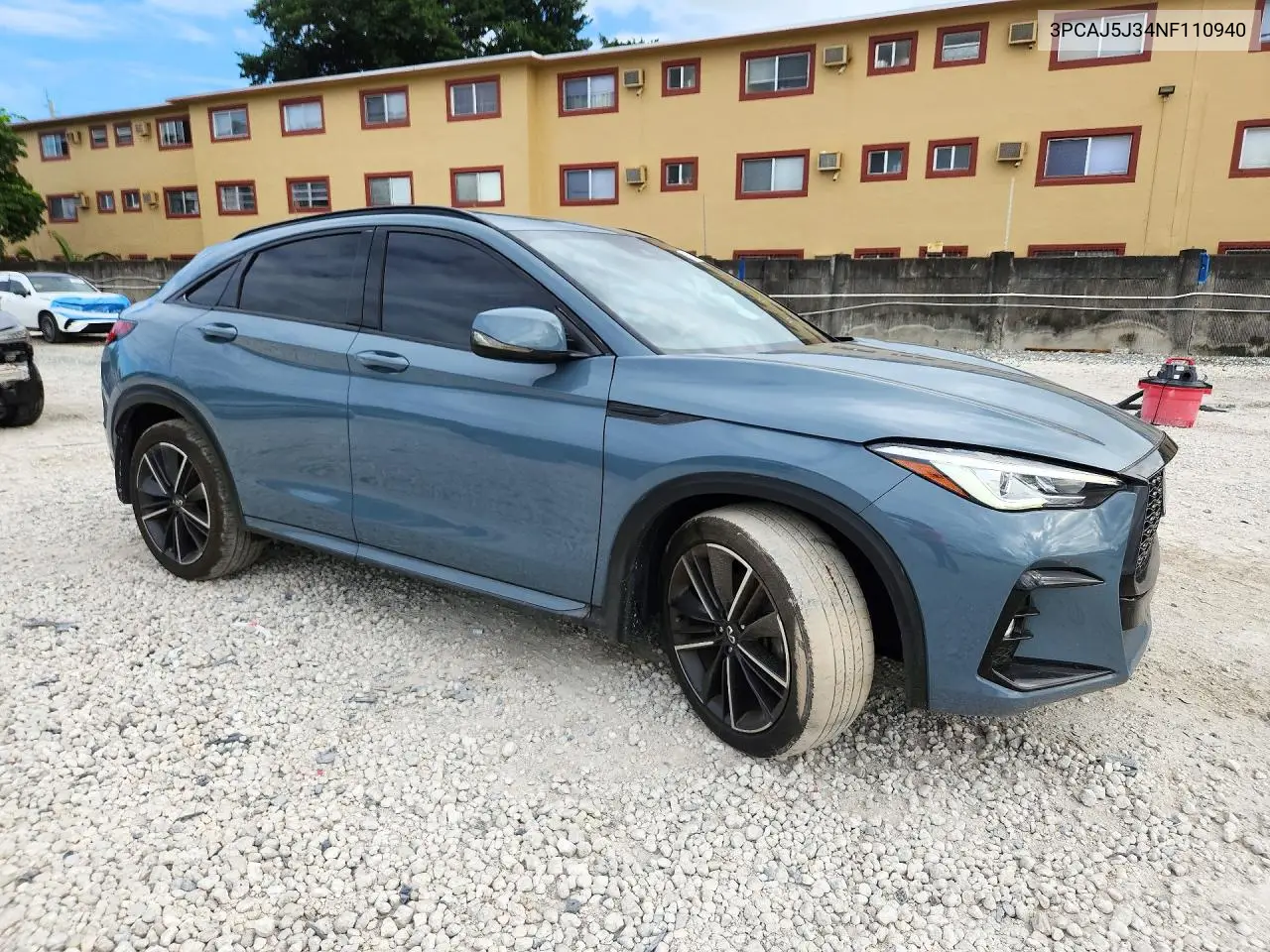 2022 INFINITI QX55 VIN 3PCAJ5J34NF110940 — фото 4