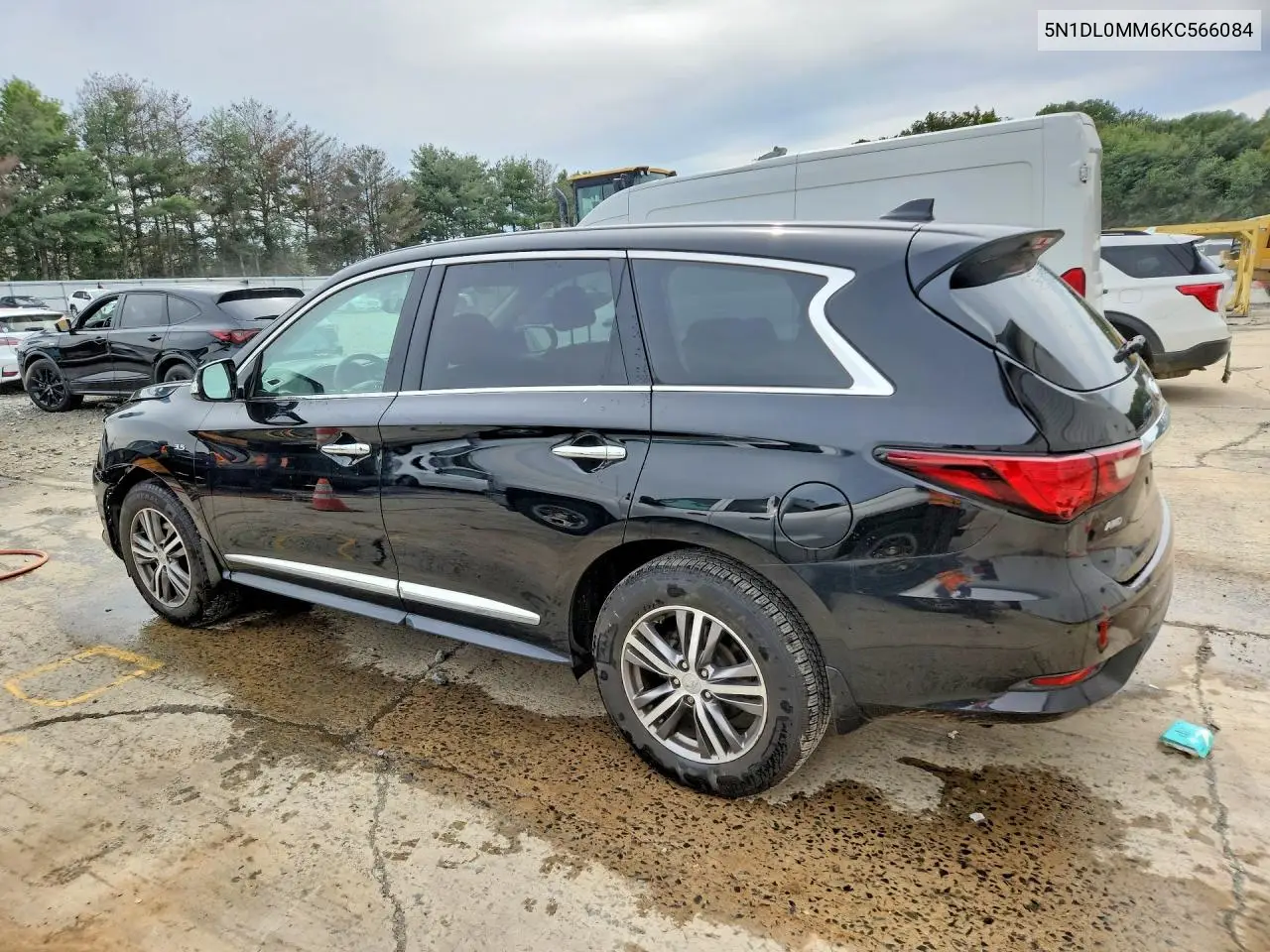 2019 INFINITI QX60 VIN 5N1DL0MM6KC566084 — фото 2