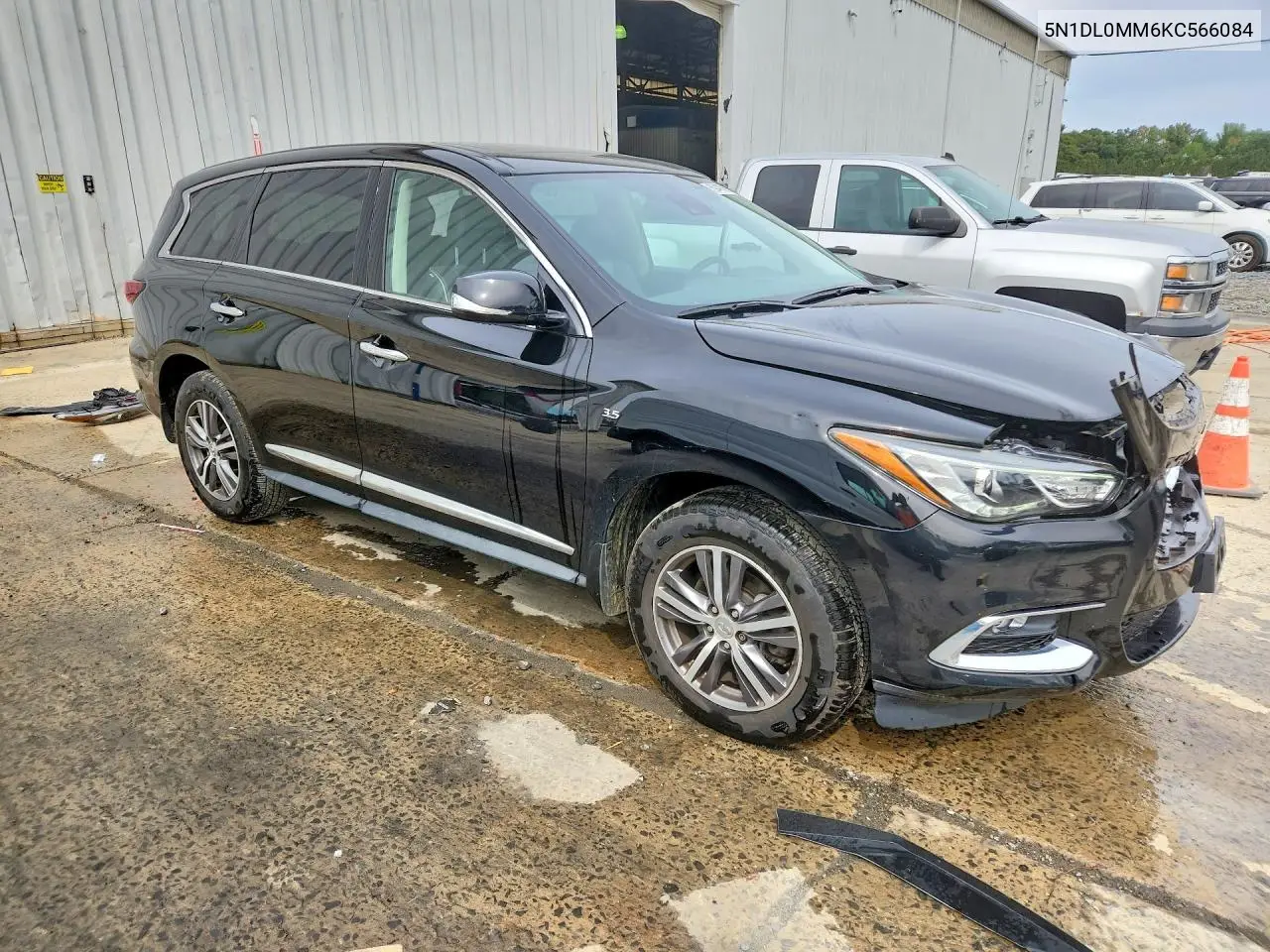 2019 INFINITI QX60 VIN 5N1DL0MM6KC566084 — фото 4