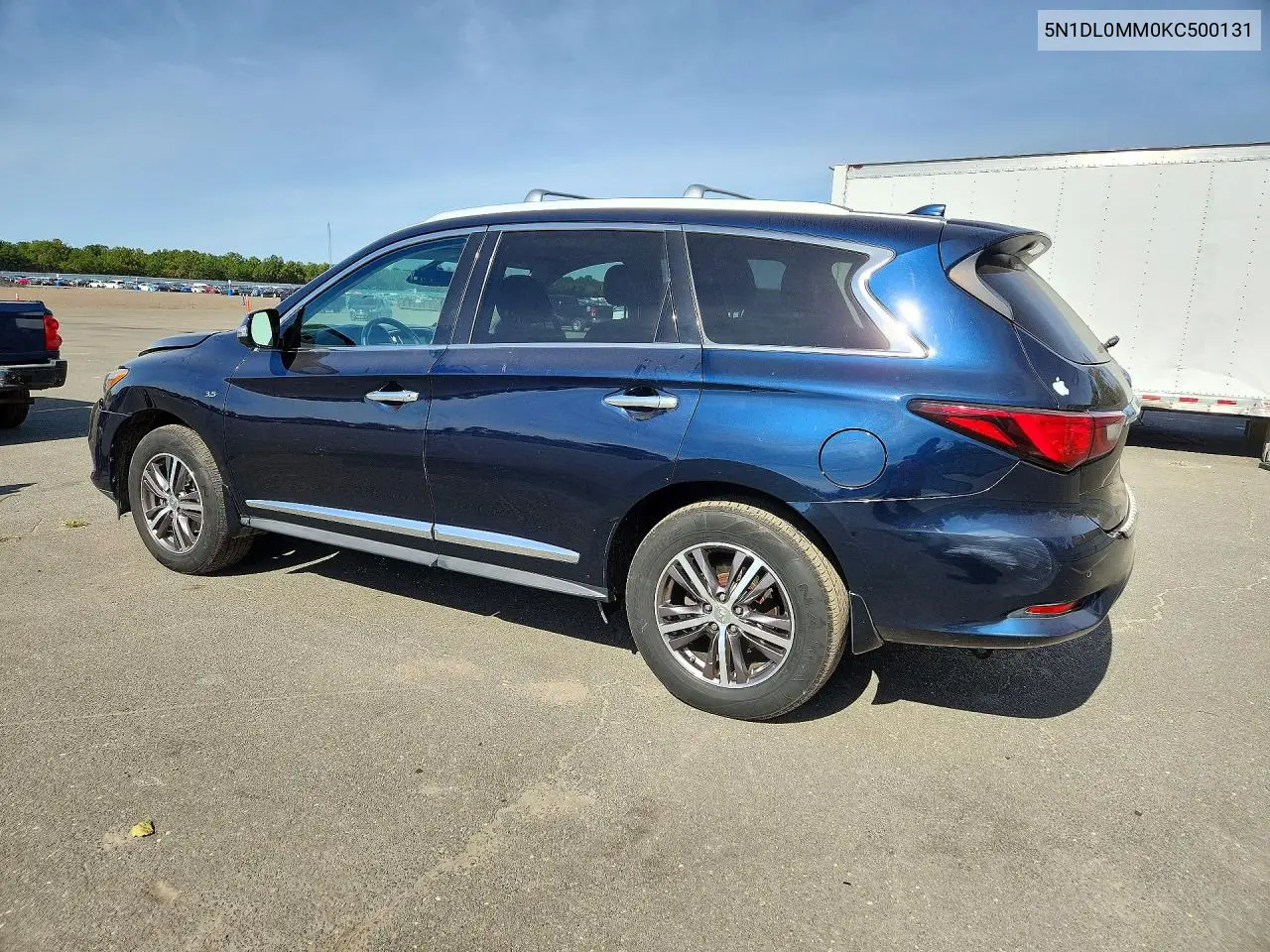 2019 INFINITI QX60 VIN 5N1DL0MM0KC500131 — фото 2