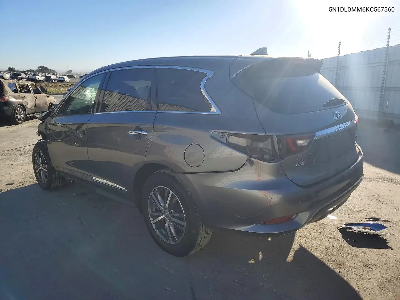 2019 INFINITI QX60 VIN 5N1DL0MM6KC567560 — фото 2