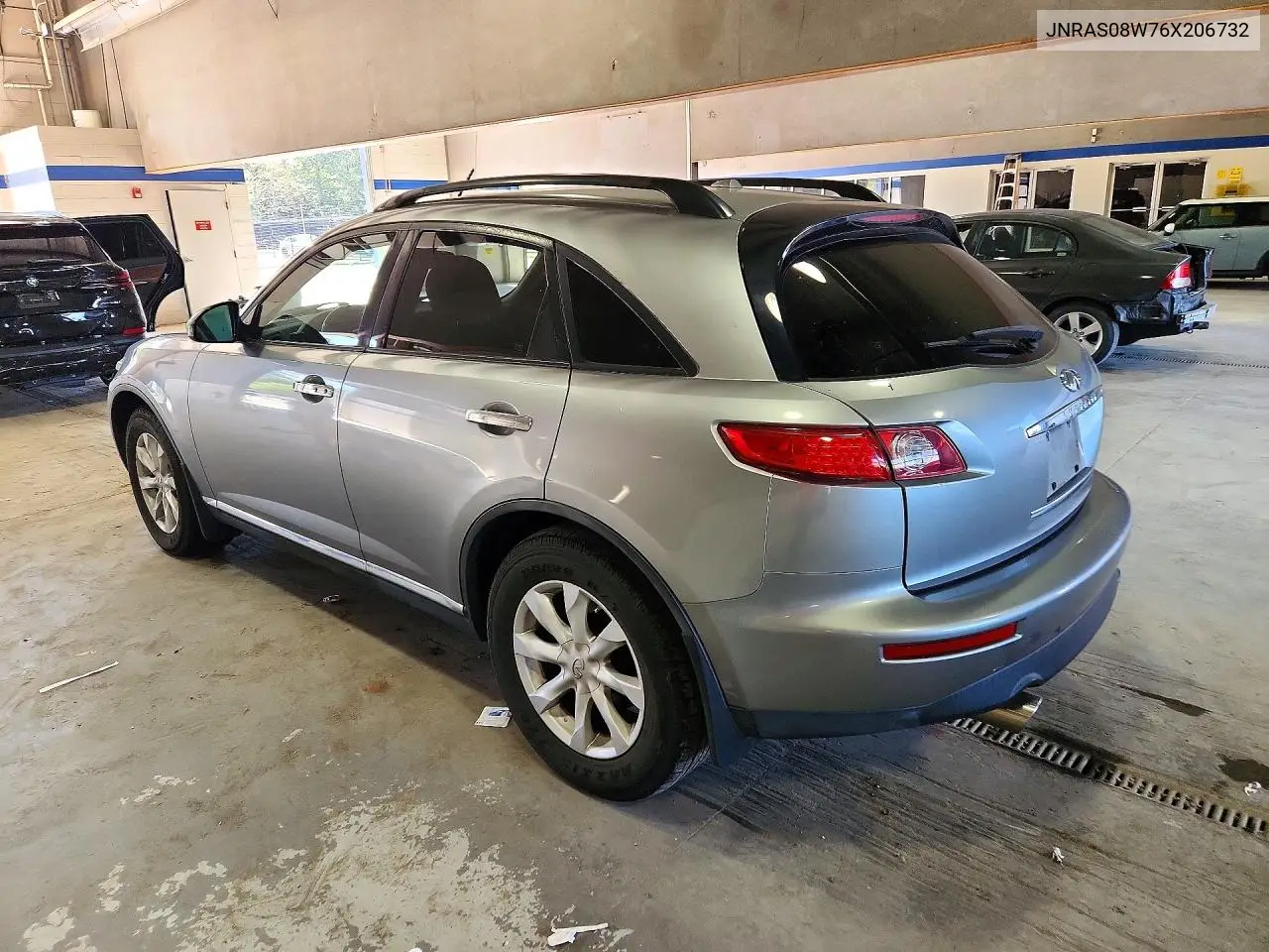 2006 INFINITI QX70 VIN JNRAS08W76X206732 — фото 2