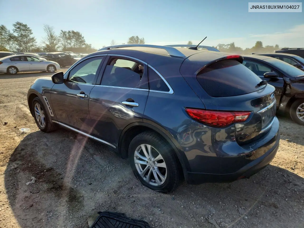 2009 INFINITI QX70 VIN JNRAS18UX9M104027 — фото 2