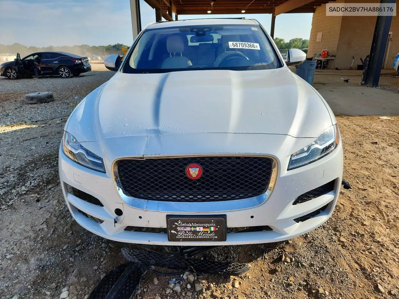 2017 JAGUAR F-PACE VIN SADCK2BV7HA886176 — фото 5