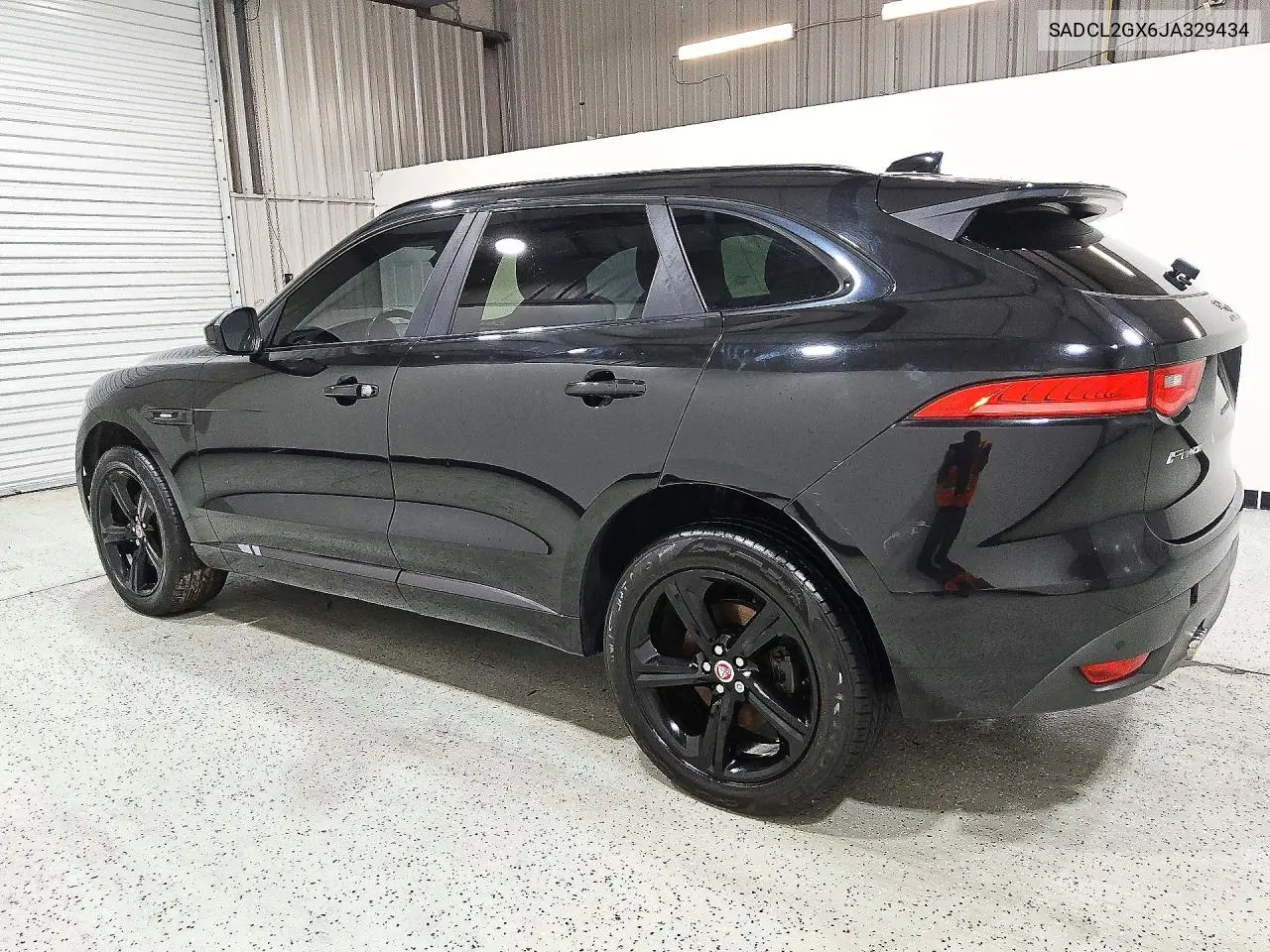 2018 JAGUAR F-PACE VIN SADCL2GX6JA329434 — фото 2