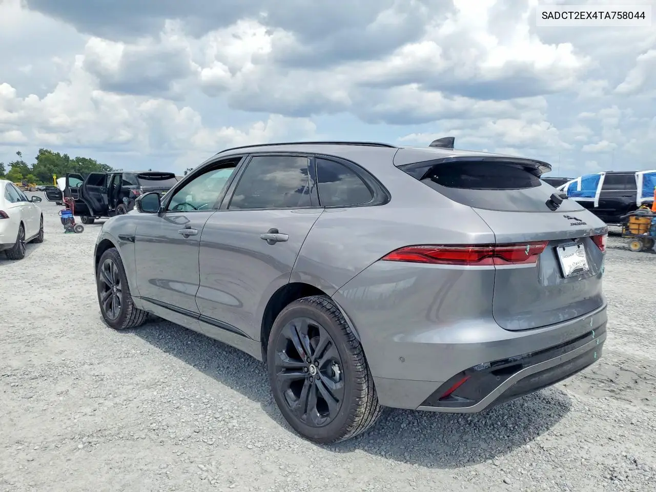 2026 JAGUAR F-PACE VIN SADCT2EX4TA758044 — фото 2