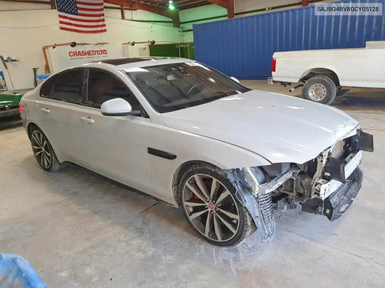 2016 JAGUAR XF VIN SAJBG4BV8GCY05128 — фото 4