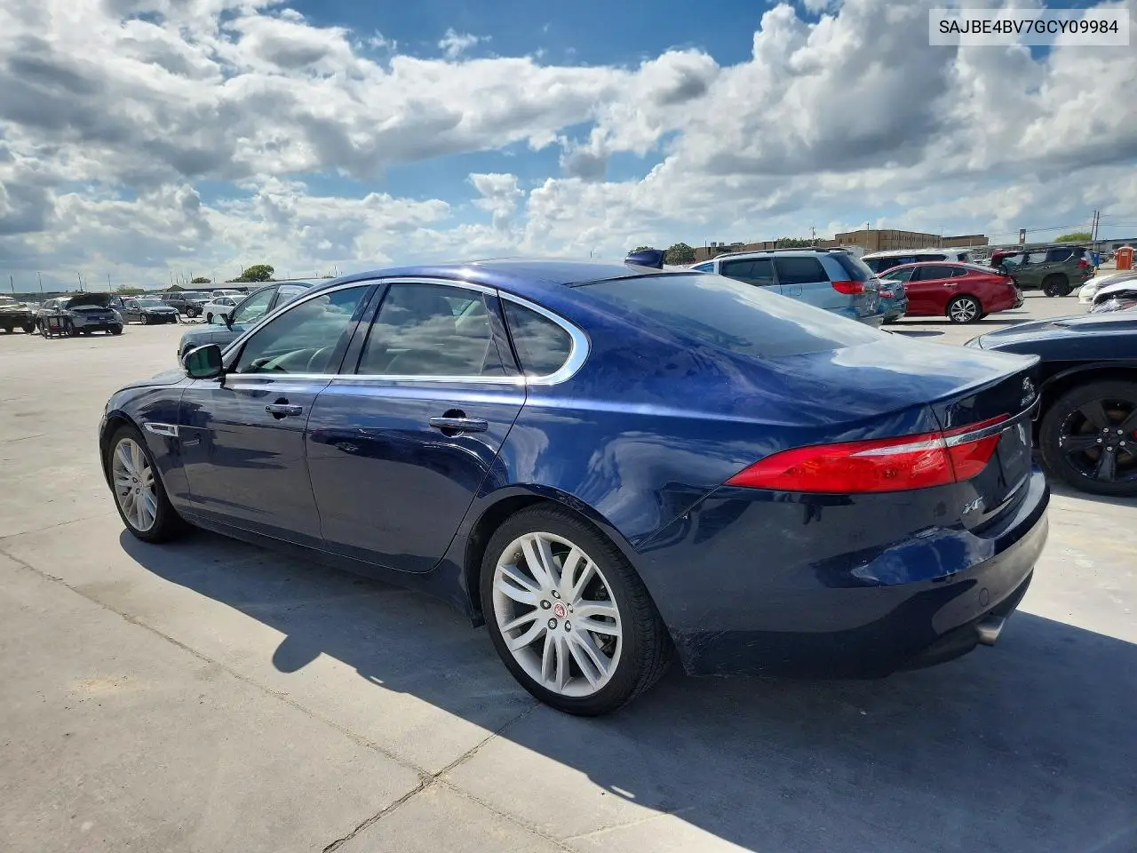 2016 JAGUAR XF VIN SAJBE4BV7GCY09984 — фото 2