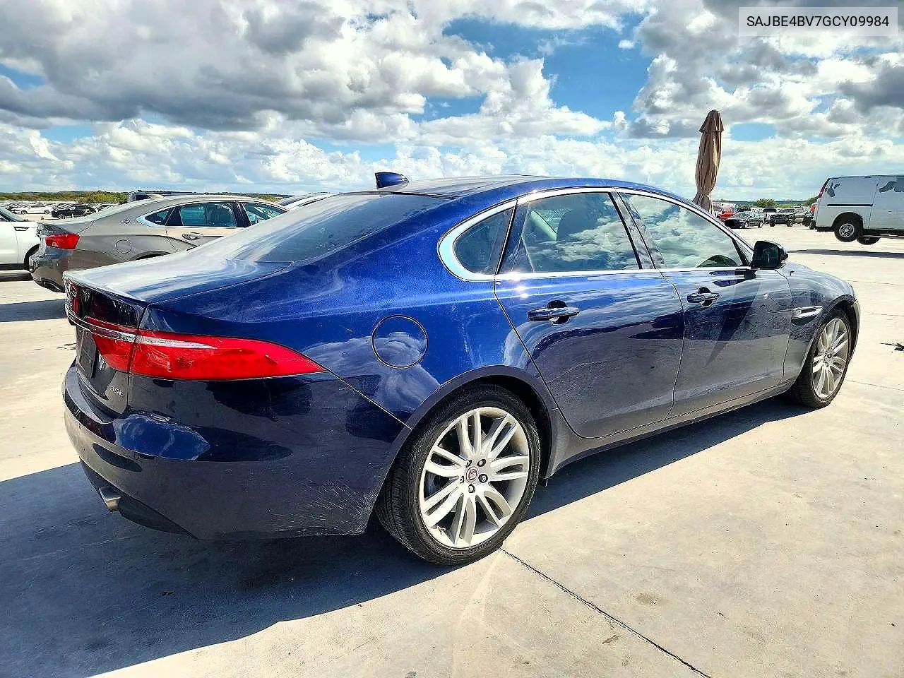2016 JAGUAR XF VIN SAJBE4BV7GCY09984 — фото 3