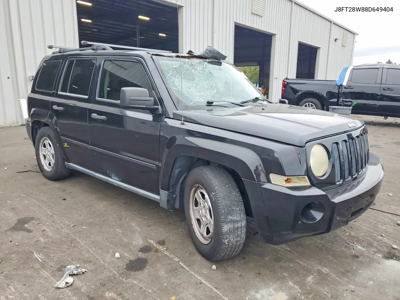 2008 JEEP LIBERTY (PATRIOT) VIN 1J8FT28W88D649404 — фото 4
