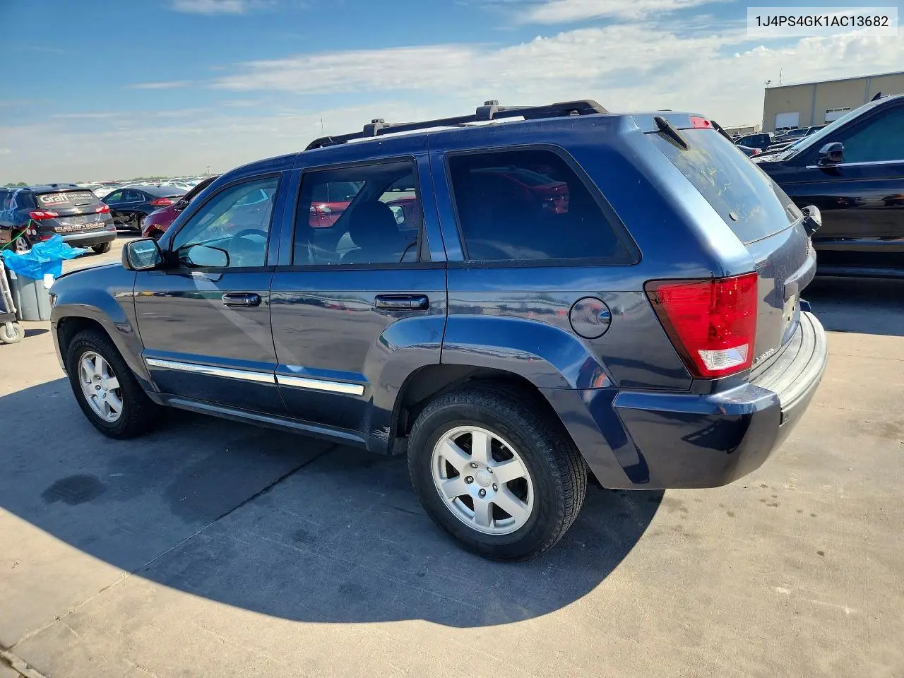 2010 JEEP CHEROKEE VIN 1J4PS4GK1AC136820 — фото 2
