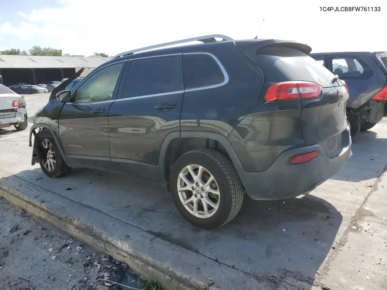 2015 JEEP CHEROKEE VIN 1C4PJLCB8FW761133 — фото 2