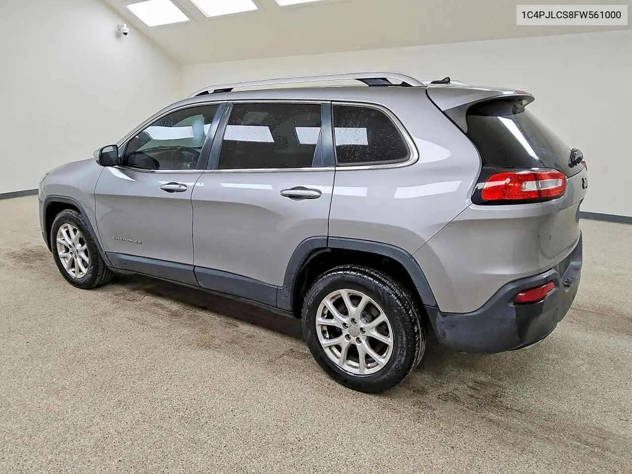 2015 JEEP CHEROKEE VIN 1C4PJLCS8FW561000 — фото 2