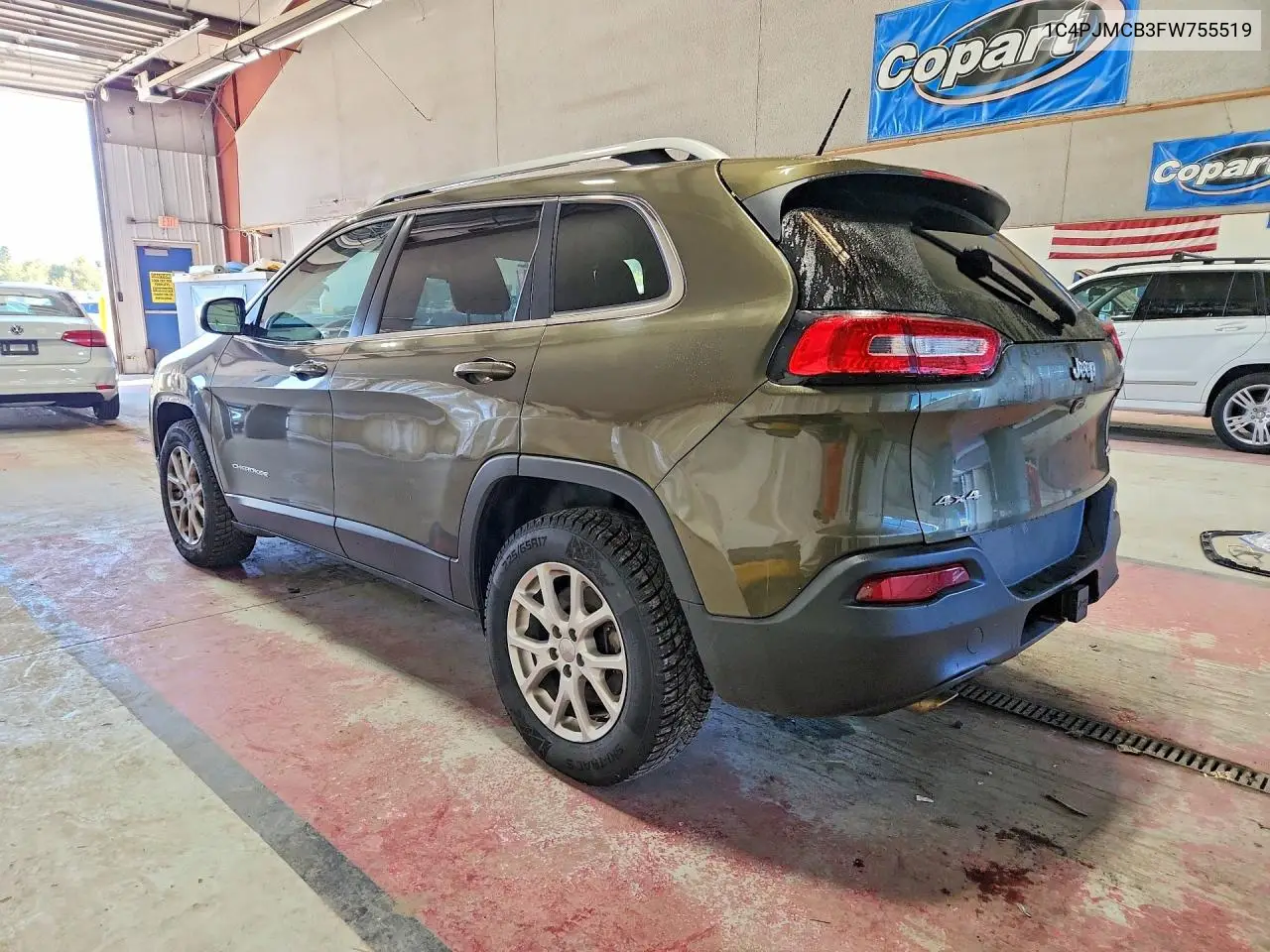 2015 JEEP CHEROKEE VIN 1C4PJMCB3FW755519 — фото 2