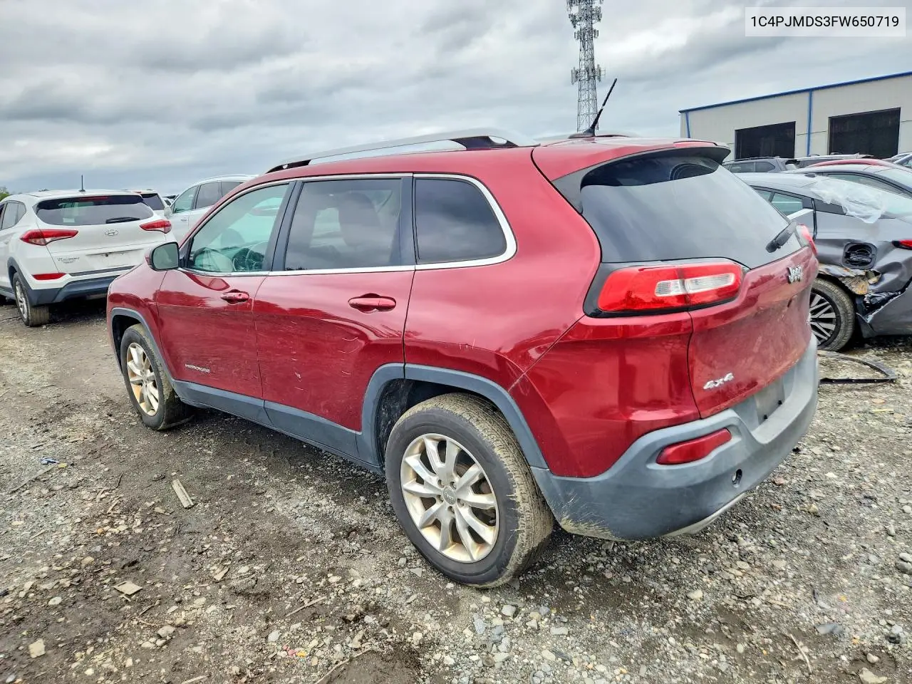 2015 JEEP CHEROKEE VIN 1C4PJMDS3FW650719 — фото 2