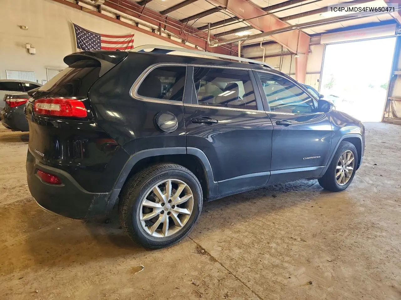 2015 JEEP CHEROKEE VIN 1C4PJMDS4FW650471 — фото 3