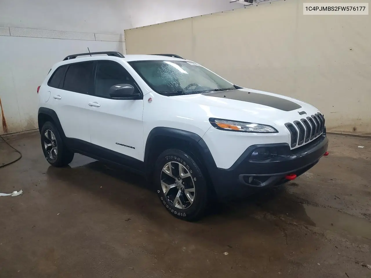 2015 JEEP CHEROKEE VIN 1C4PJMBS2FW576177 — фото 4