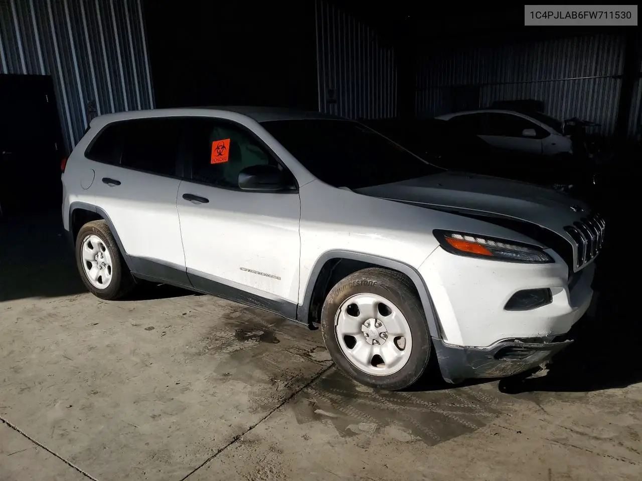 2015 JEEP CHEROKEE VIN 1C4PJLAB6FW711530 — фото 4
