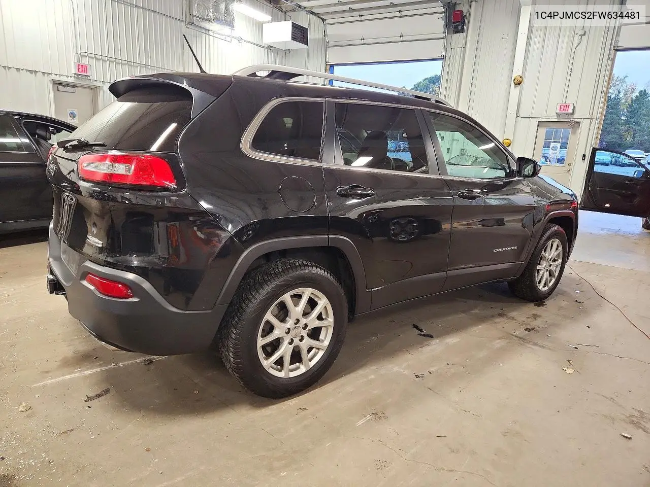 2015 JEEP CHEROKEE VIN 1C4PJMCS2FW634481 — фото 3