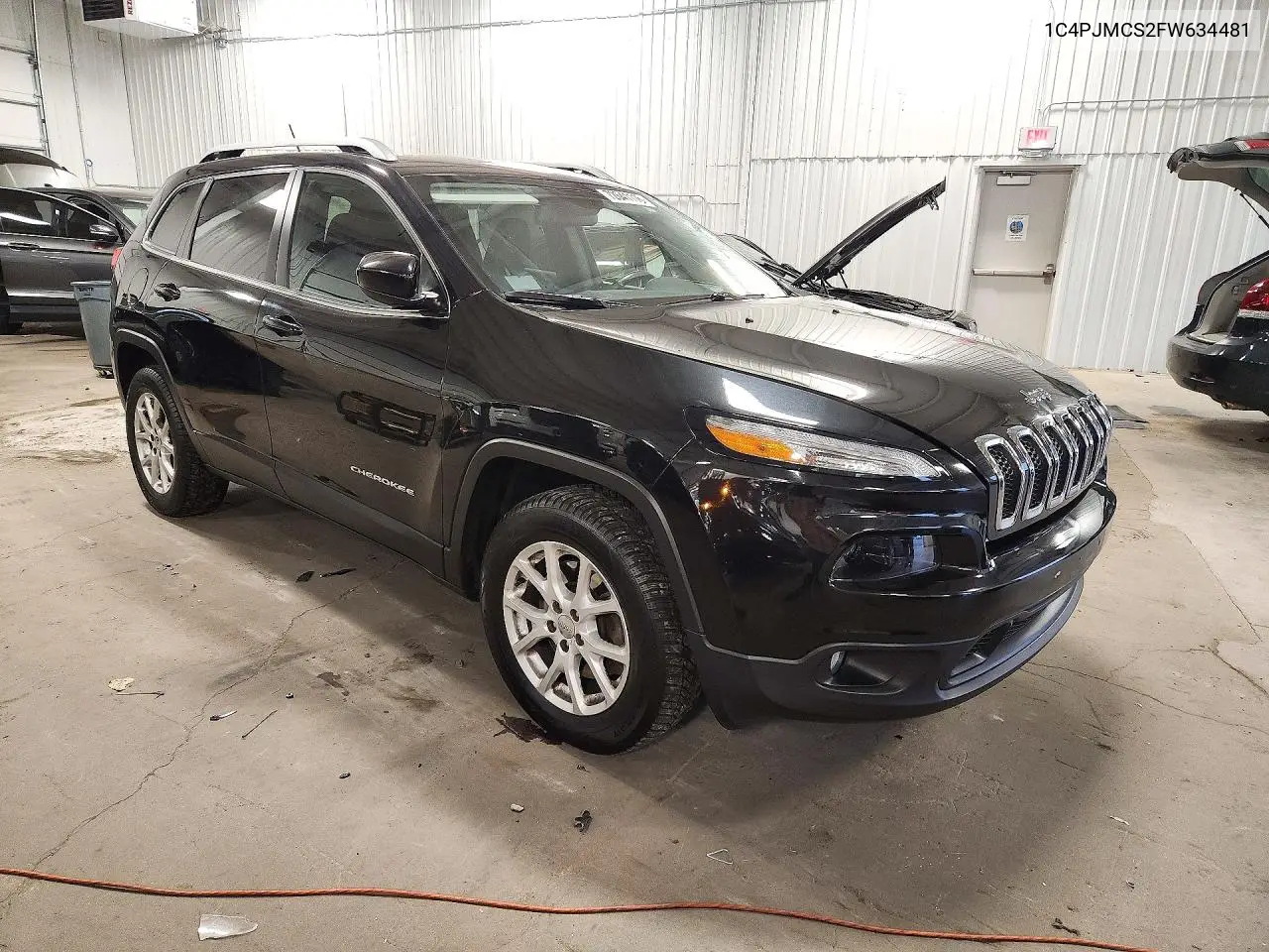2015 JEEP CHEROKEE VIN 1C4PJMCS2FW634481 — фото 4