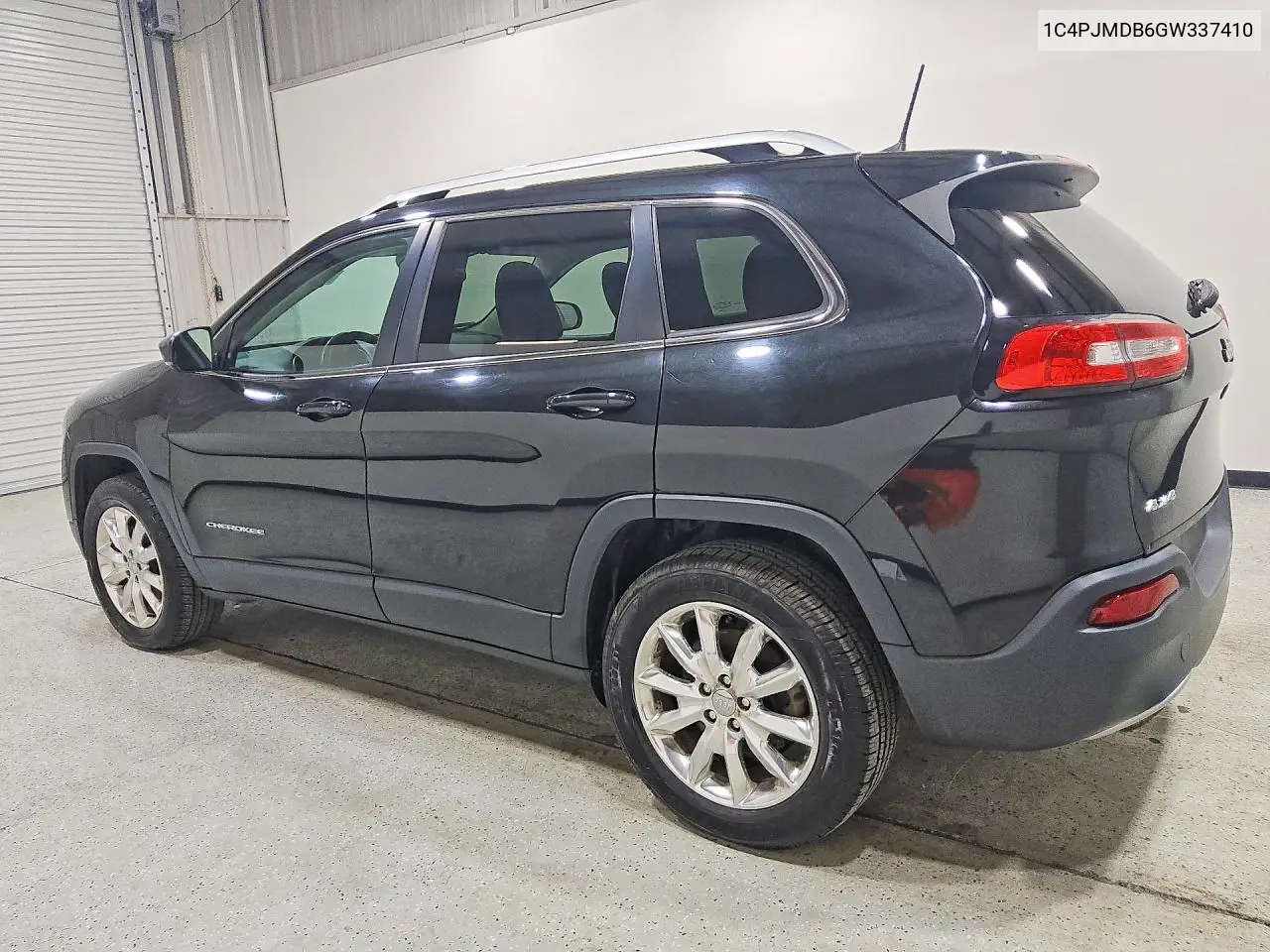 2016 JEEP CHEROKEE VIN 1C4PJMDB6GW337410 — фото 2