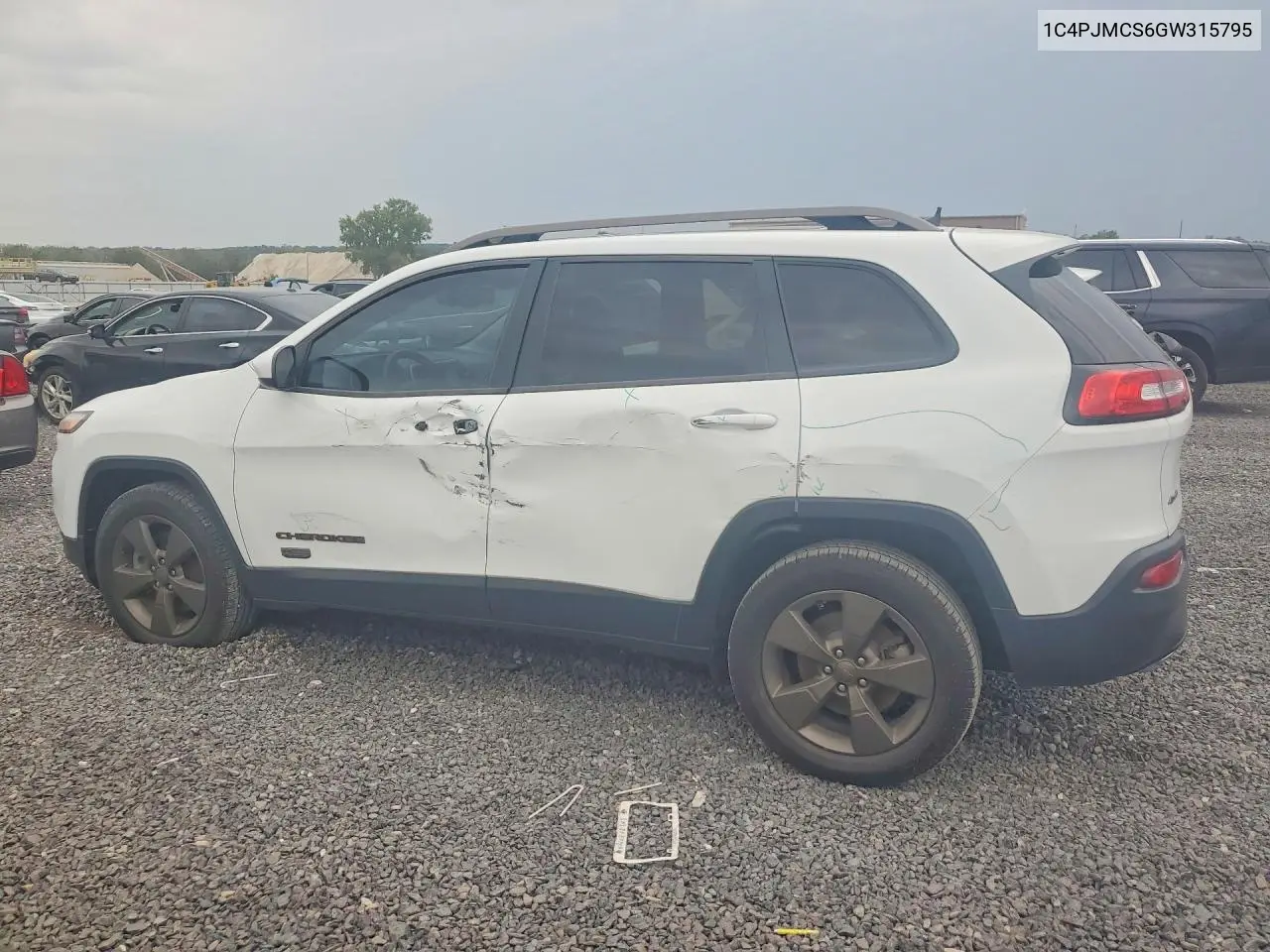 2016 JEEP CHEROKEE VIN 1C4PJMCS6GW315795 — фото 2