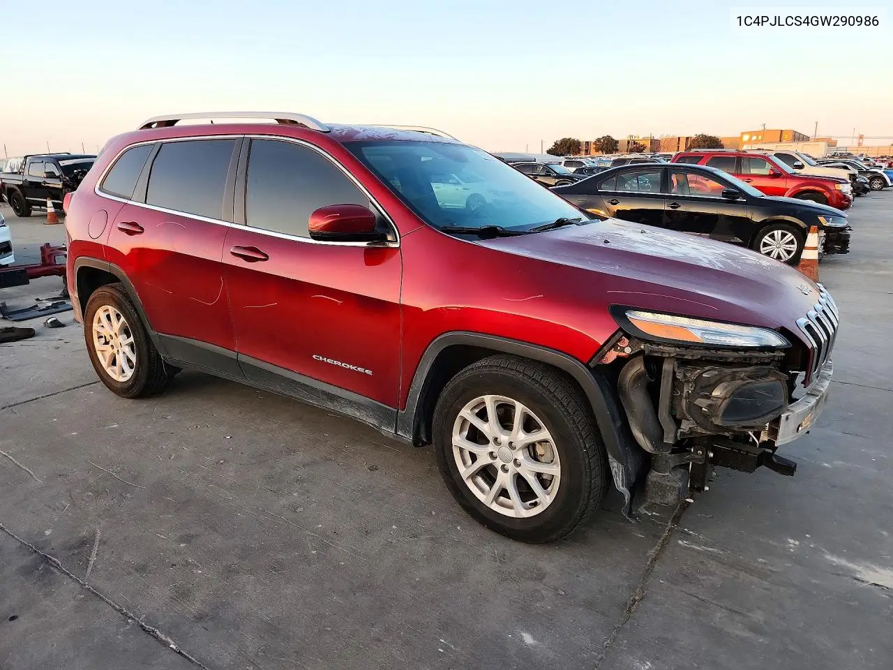 2016 JEEP CHEROKEE VIN 1C4PJLCS4GW290986 — фото 4