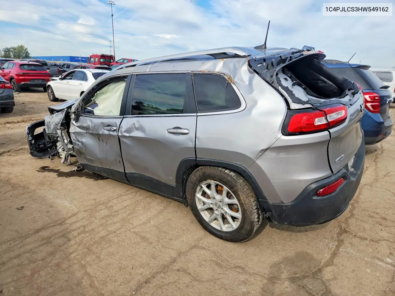 2017 JEEP CHEROKEE VIN 1C4PJLCS3HW549162 — фото 2