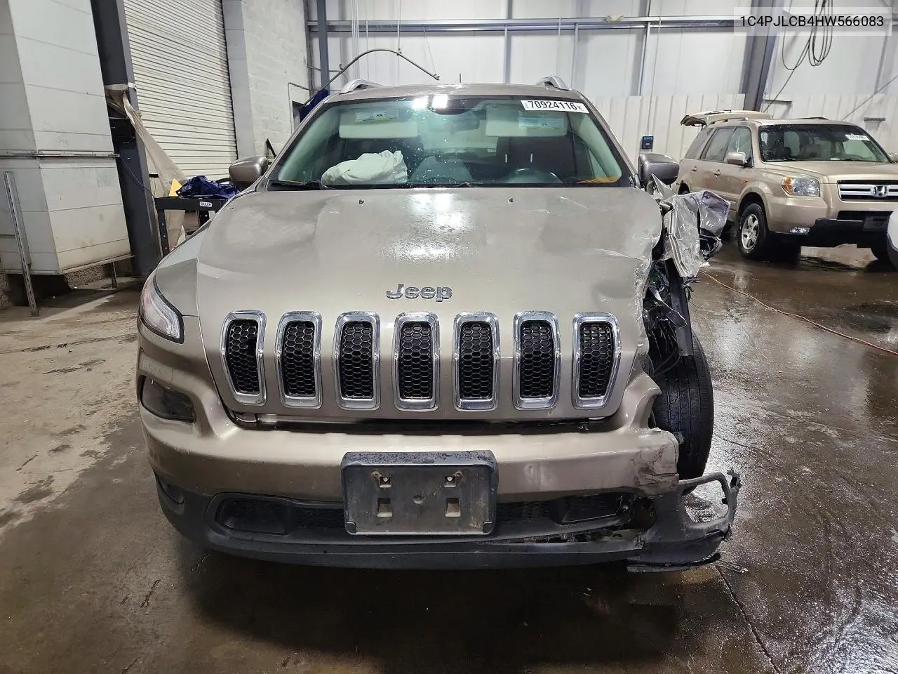 2017 JEEP CHEROKEE VIN 1C4PJLCB4HW566083 — фото 5