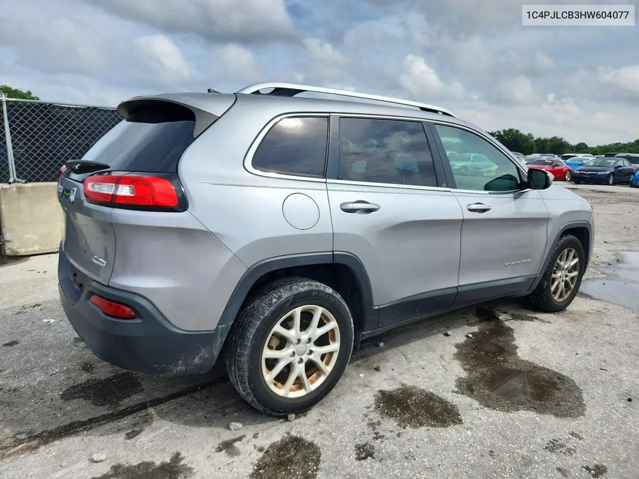 2017 JEEP CHEROKEE VIN 1C4PJLCB3HW604077 — фото 3