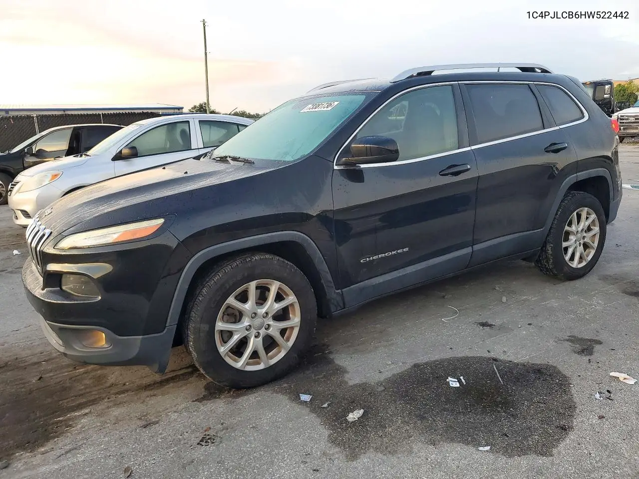 JEEP CHEROKEE 2017, VIN 1C4PJLCB6HW522442