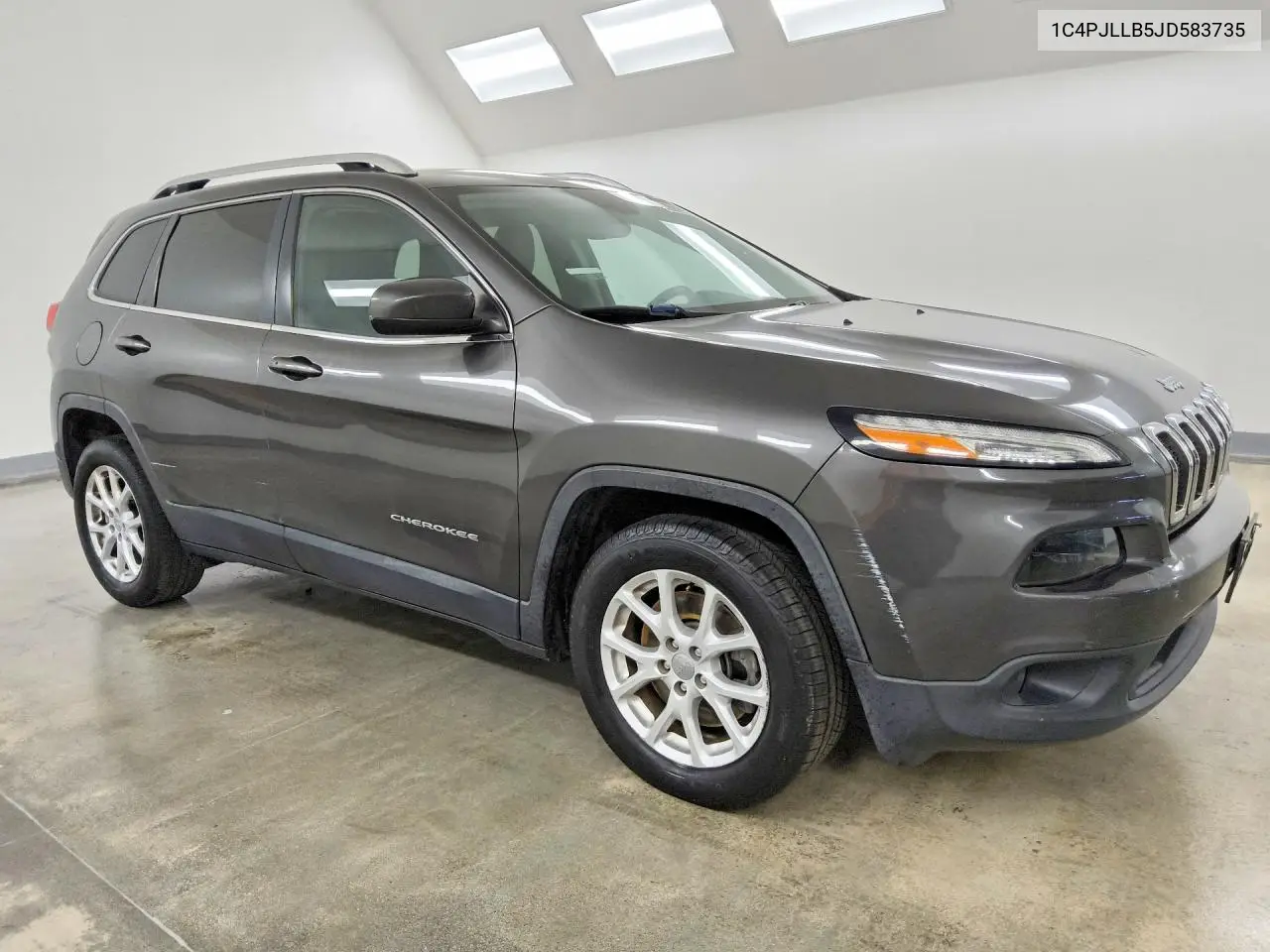 2018 JEEP CHEROKEE VIN 1C4PJLLB5JD583735 — фото 4