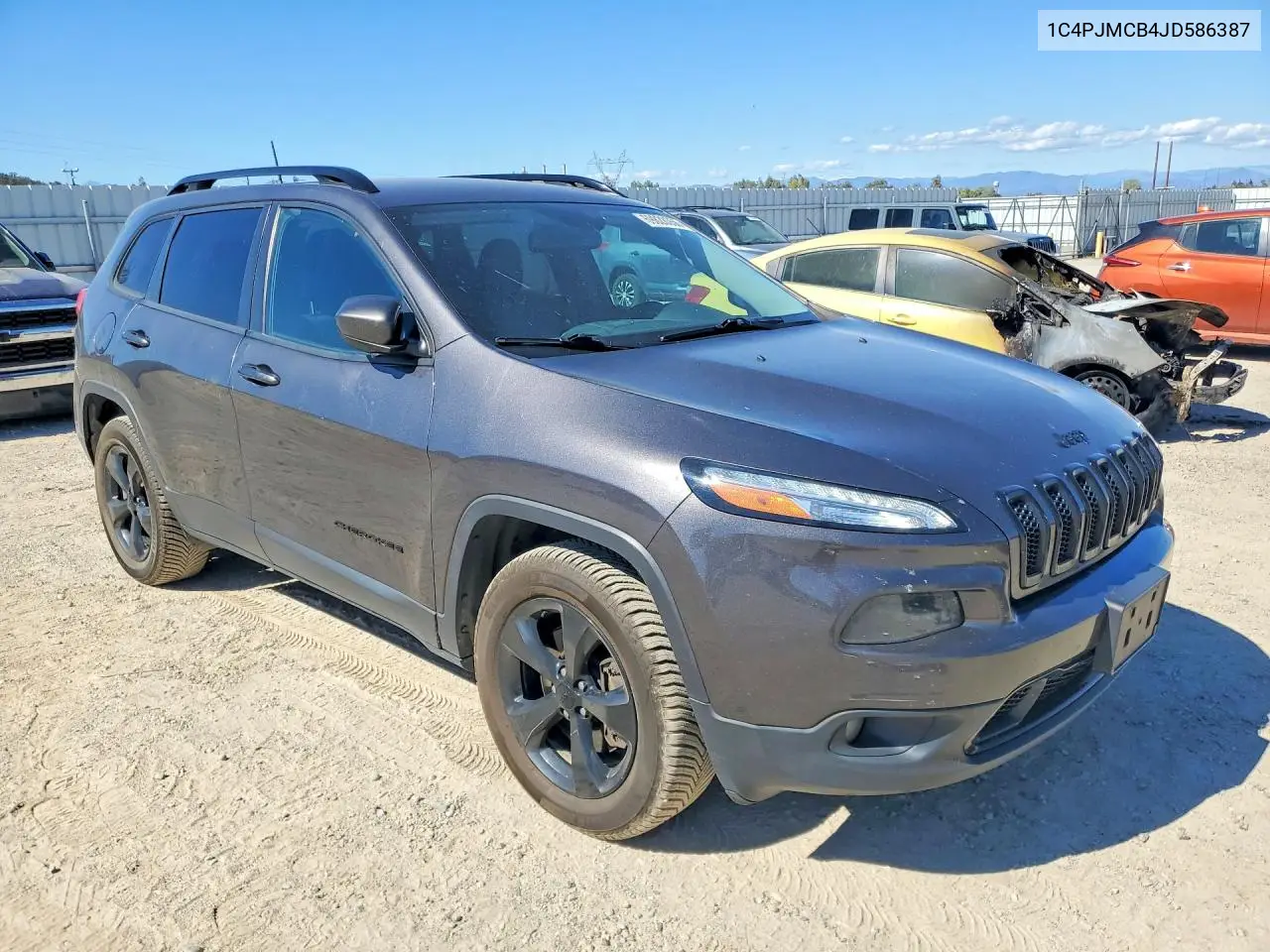 2018 JEEP CHEROKEE VIN 1C4PJMCB4JD586387 — фото 4