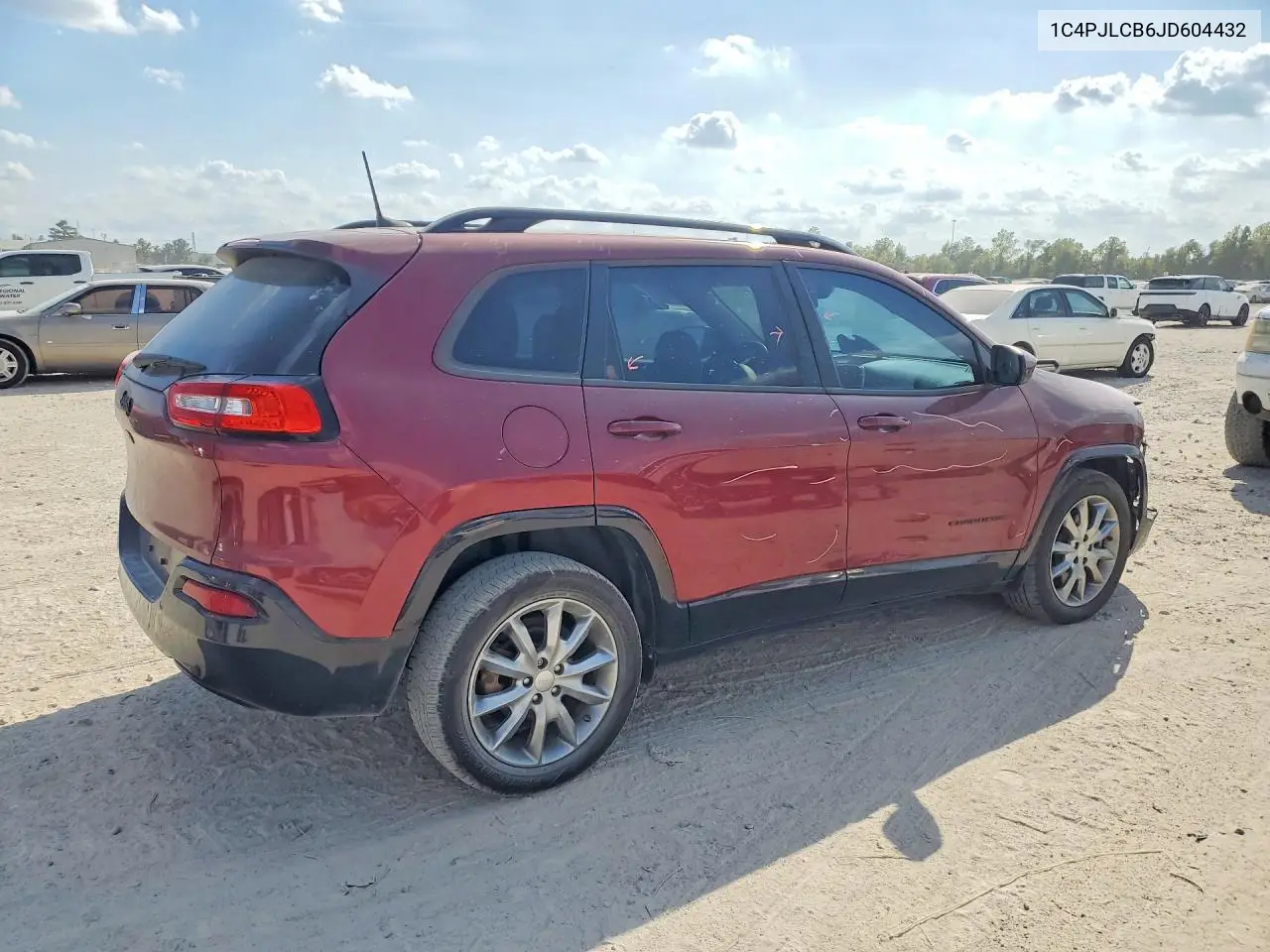 2018 JEEP CHEROKEE VIN 1C4PJLCB6JD604432 — фото 3