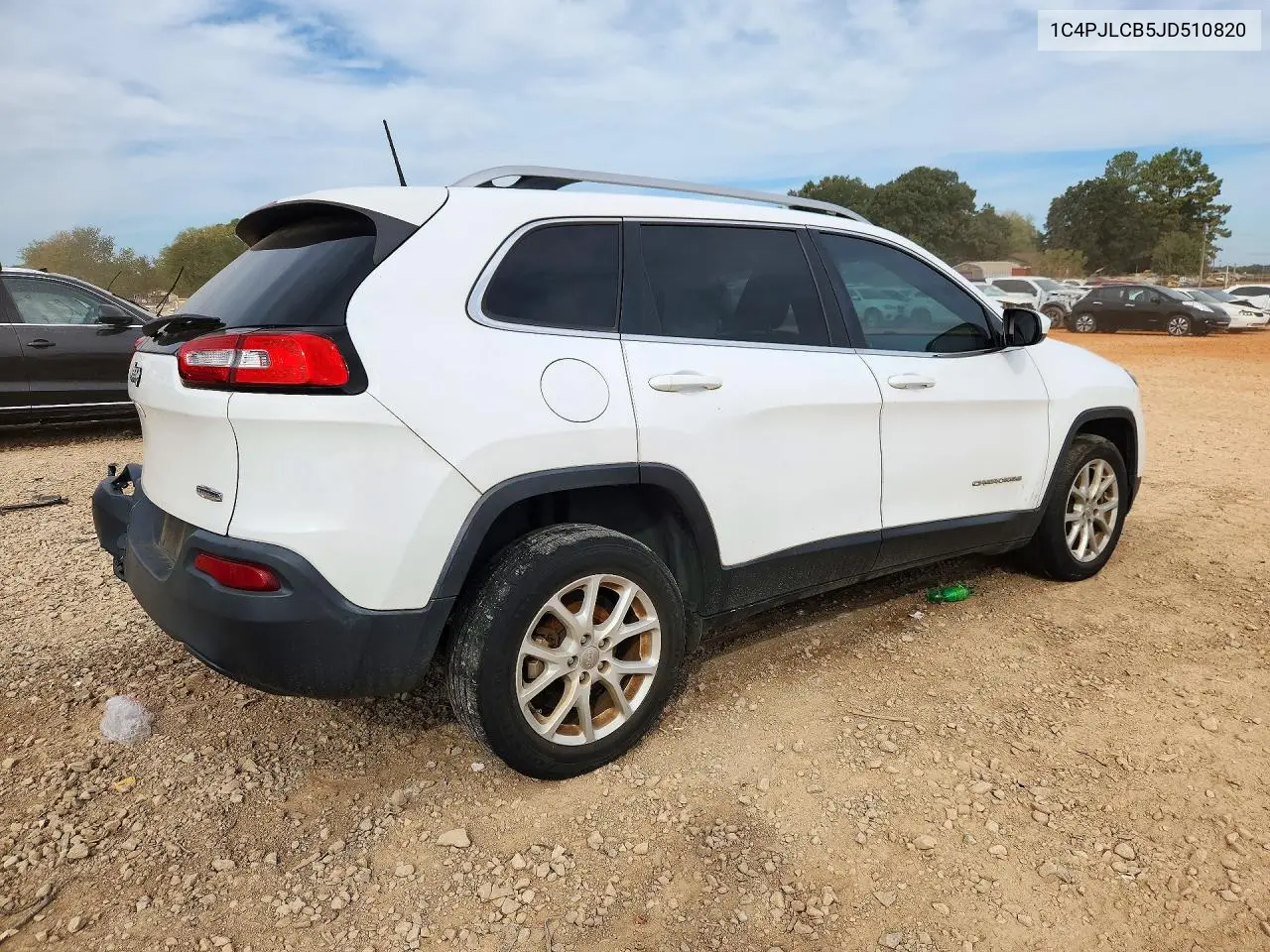 2018 JEEP CHEROKEE VIN 1C4PJLCB5JD510820 — фото 3