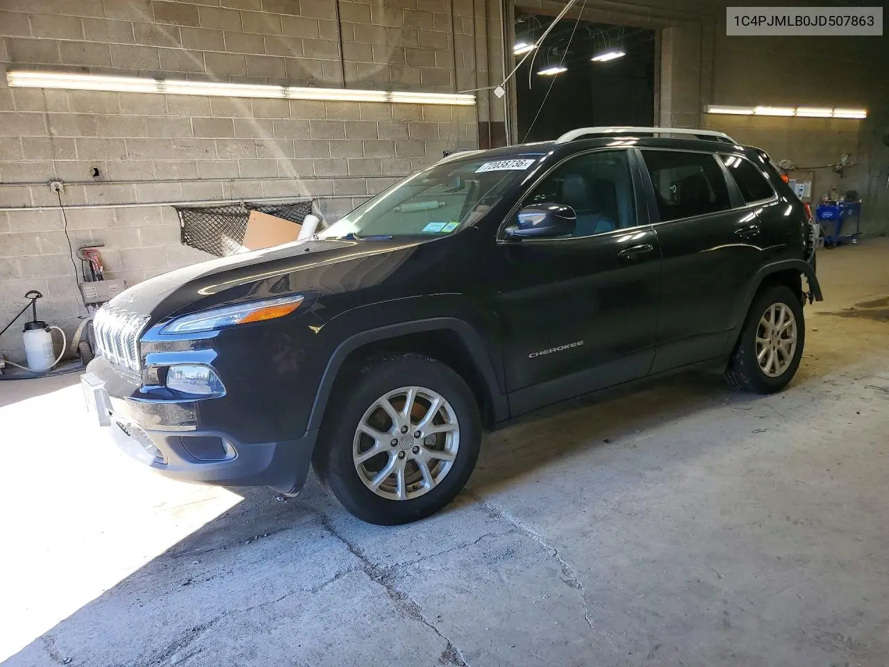 2018 JEEP CHEROKEE VIN 1C4PJMLB0JD507863 — фото 2
