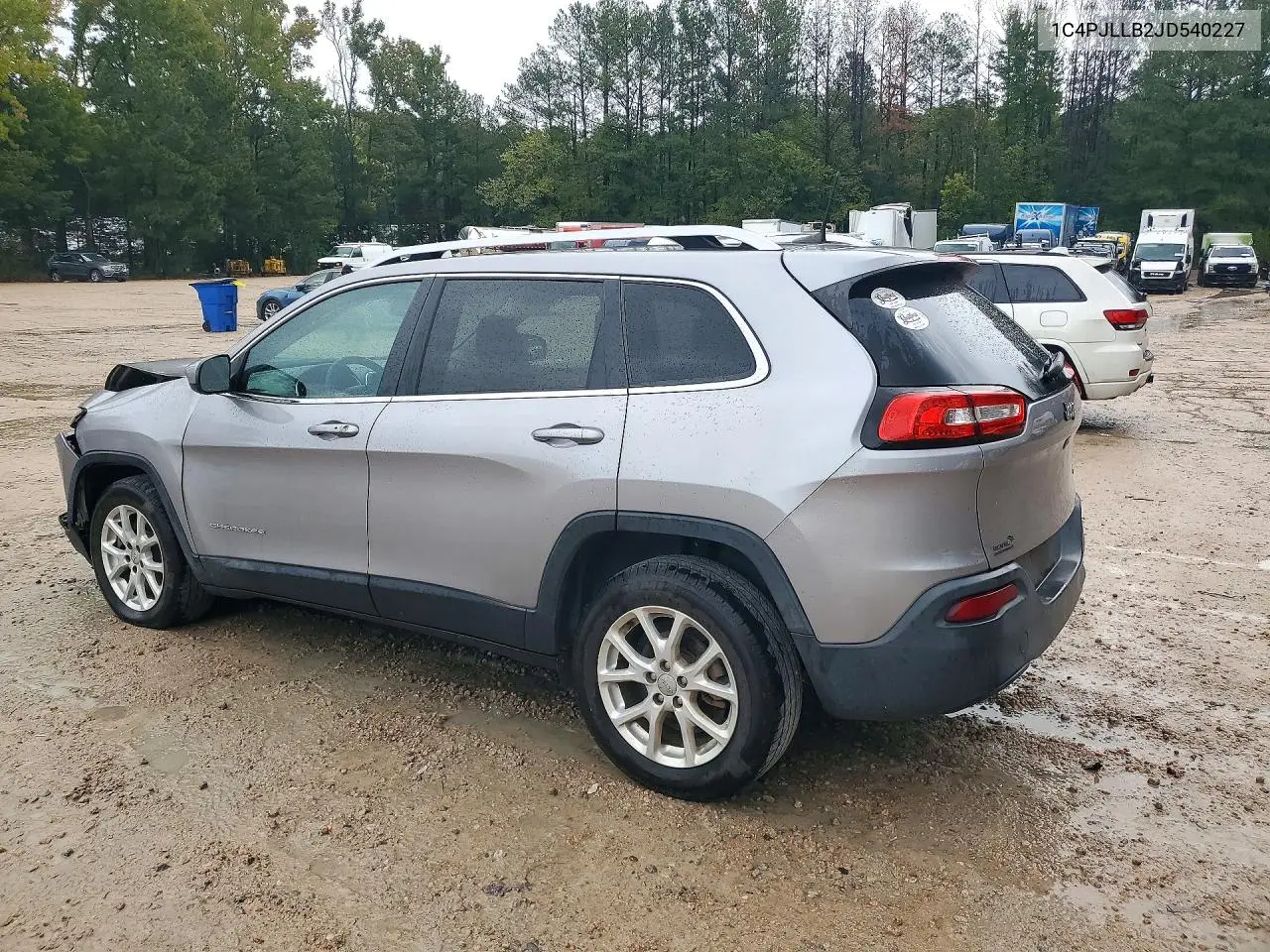 2018 JEEP CHEROKEE VIN 1C4PJLLB2JD540227 — фото 2
