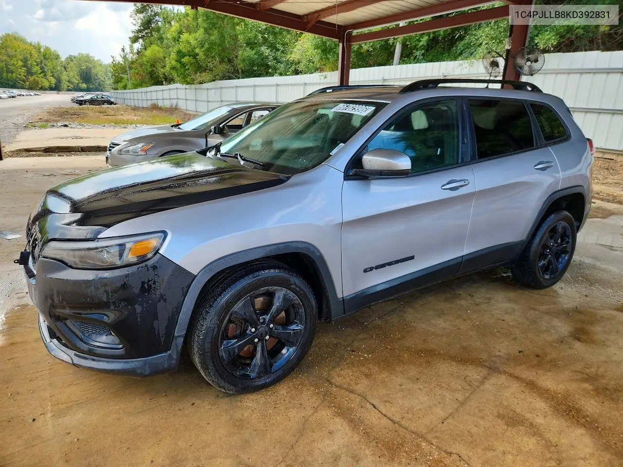 JEEP CHEROKEE 2019, VIN 1C4PJLLB8KD392831