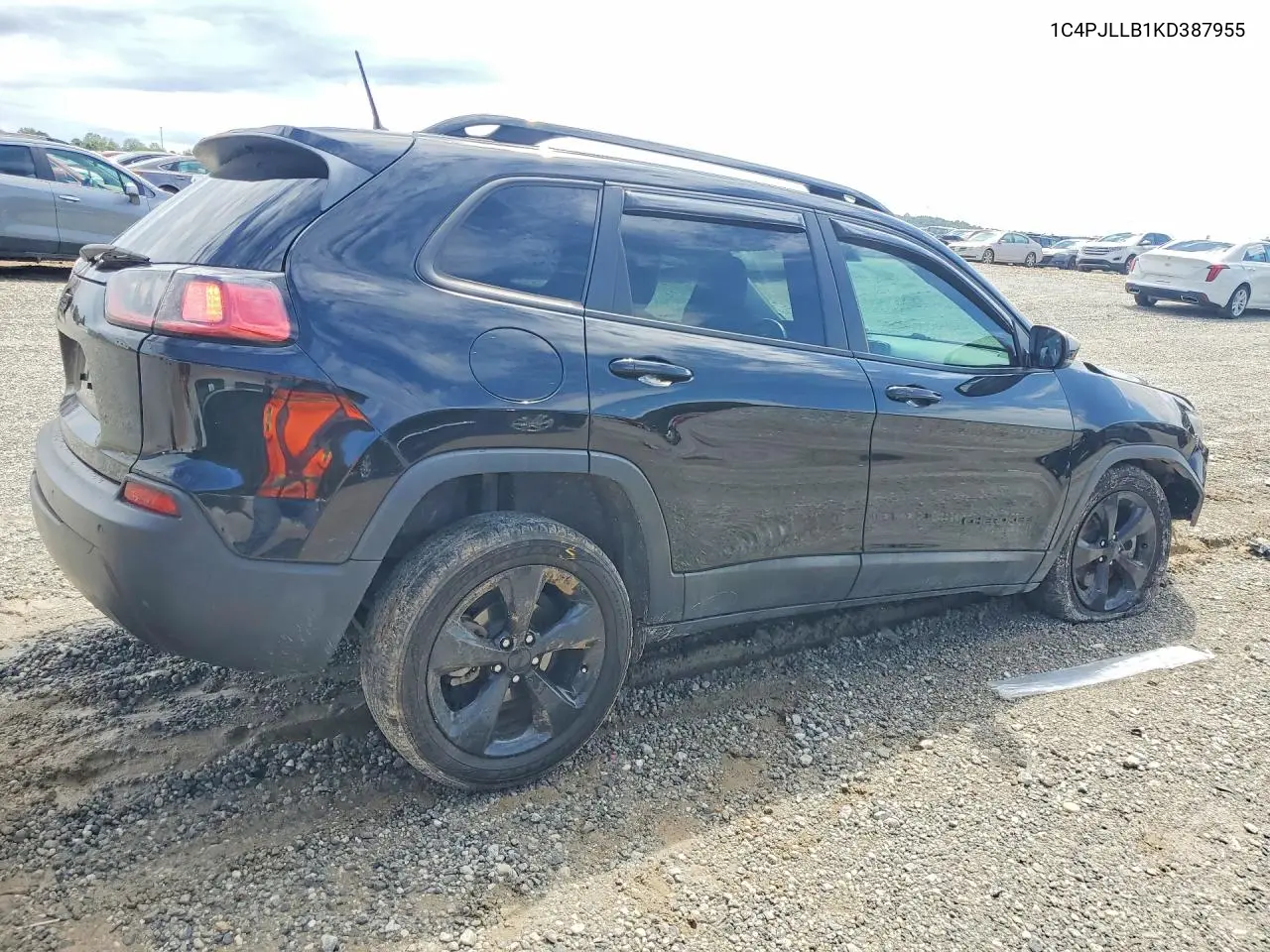 2019 JEEP CHEROKEE VIN 1C4PJLLB1KD387955 — фото 3