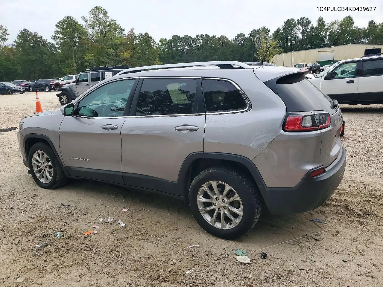 2019 JEEP CHEROKEE VIN 1C4PJLCB4KD439627 — фото 2
