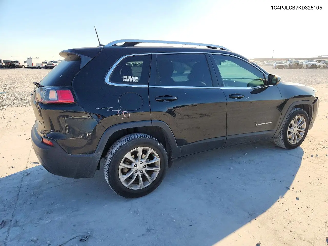 2019 JEEP CHEROKEE VIN 1C4PJLCB7KD325105 — фото 3