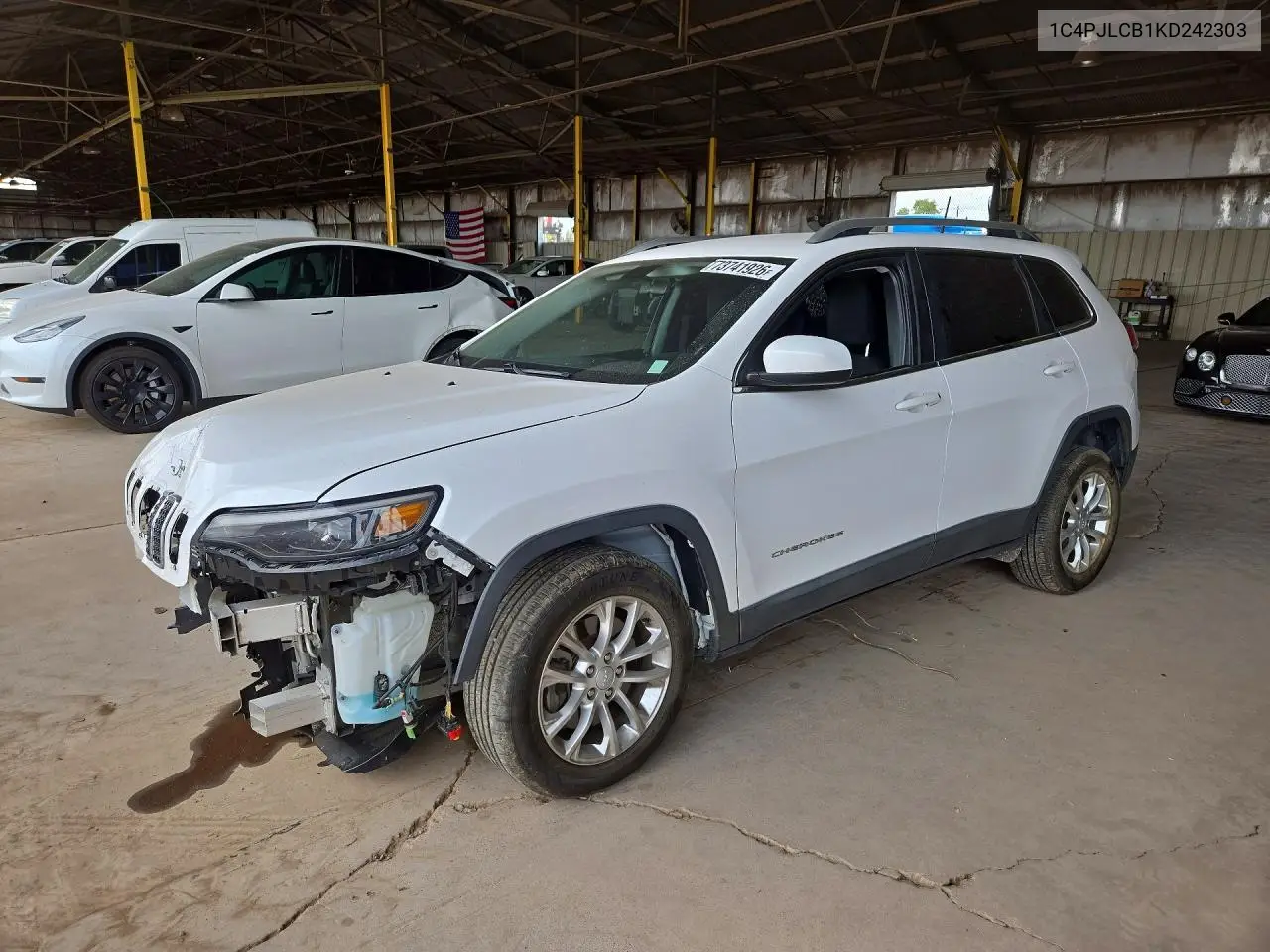 JEEP CHEROKEE 2019, VIN 1C4PJLCB1KD242303