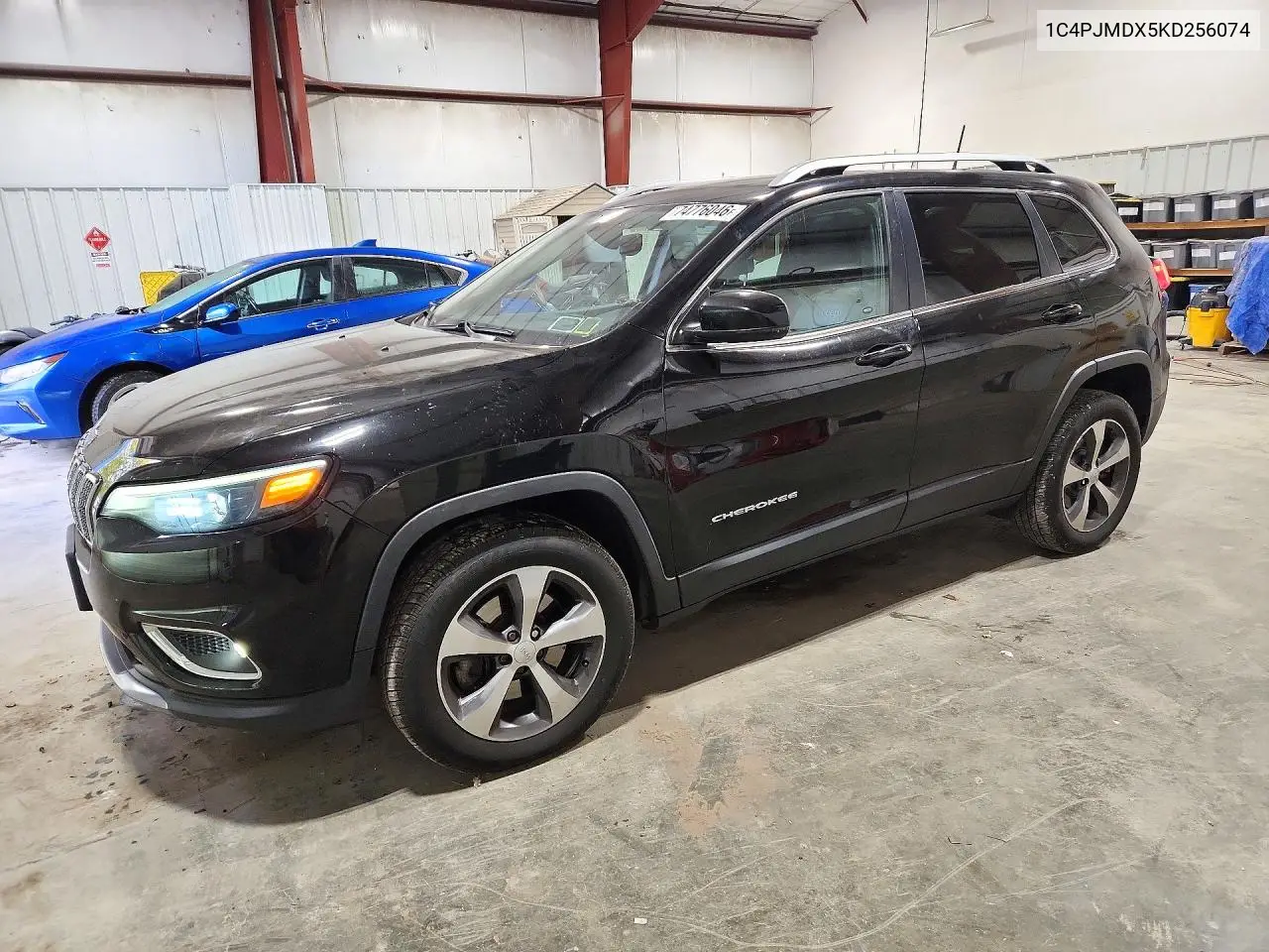 JEEP CHEROKEE 2019, VIN 1C4PJMDX5KD256074