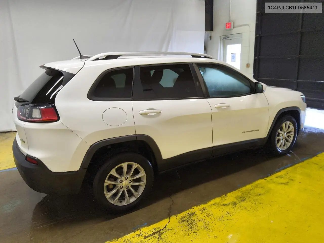 2020 JEEP CHEROKEE VIN 1C4PJLCB1LD586411 — фото 3