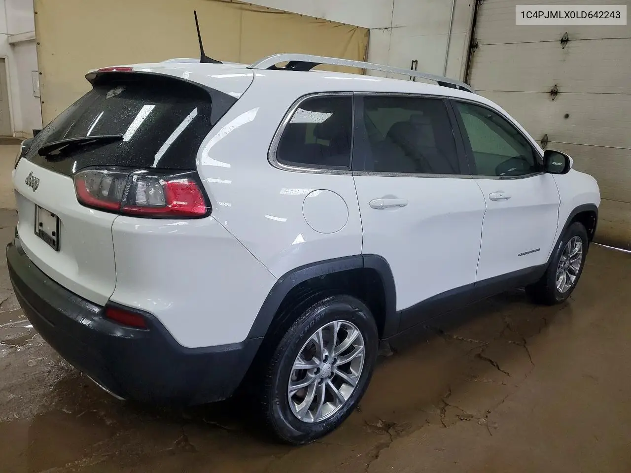 2020 JEEP CHEROKEE VIN 1C4PJMLX0LD642243 — фото 3