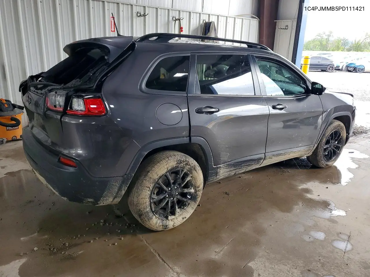 2023 JEEP CHEROKEE VIN 1C4PJMMB5PD111421 — фото 3