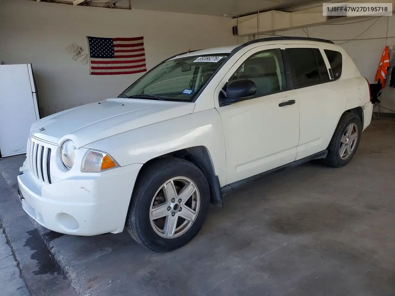 JEEP COMPASS 2007, VIN 1J8FF47W27D195718