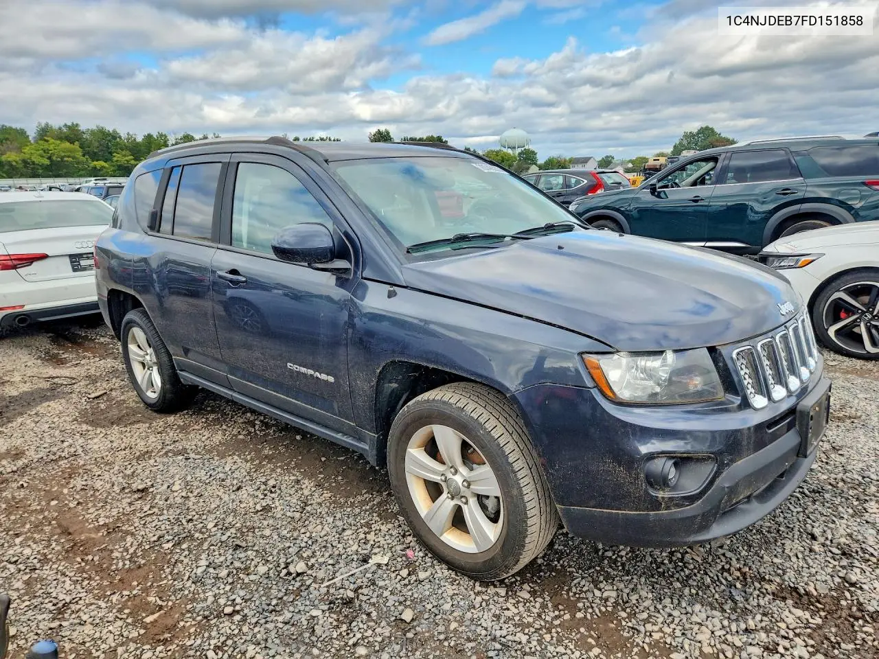 2015 JEEP COMPASS VIN 1C4NJDEB7FD151858 — фото 4
